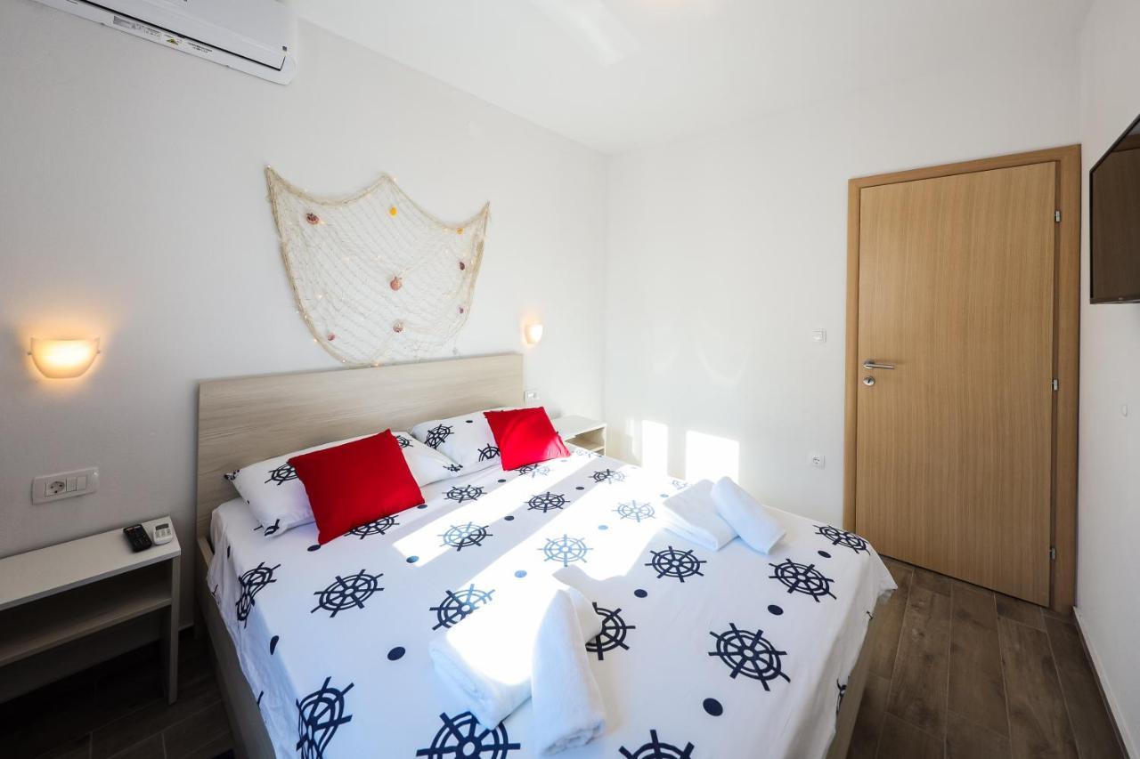 1oak rentals Vir Eksteriør bilde