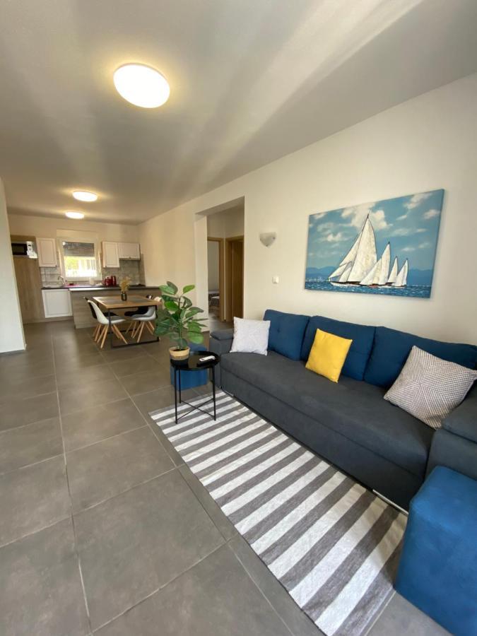 1oak rentals Vir Eksteriør bilde